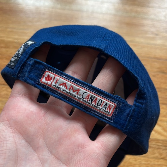 Vintage Toronto Maple Leafs Hat / Valcro / 2002 / NHL / I Am Canadian - Picture 3 of 6